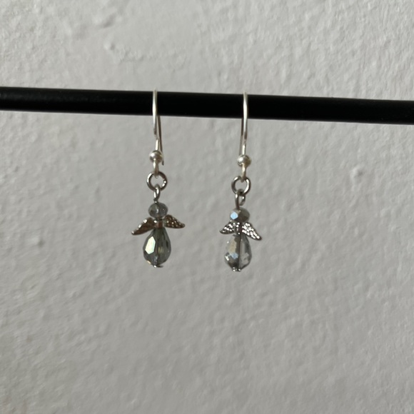 HANDMADE Mismatch Angel Earrings - Picture 2 of 3